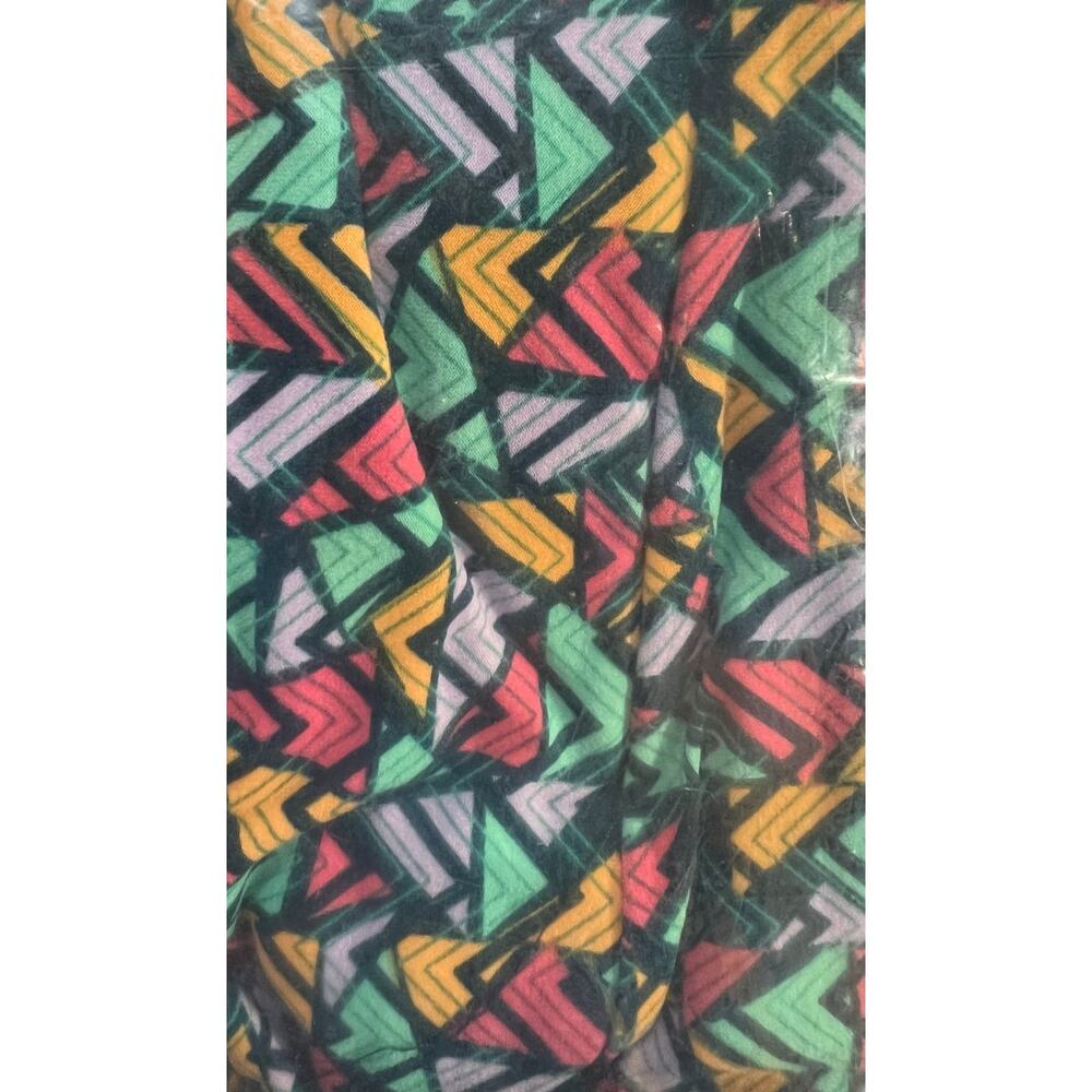TC LuLaRoe leggings. Fits sizes‎ 10/12-18/20